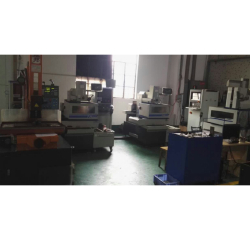 生产设备-中走丝线切割机